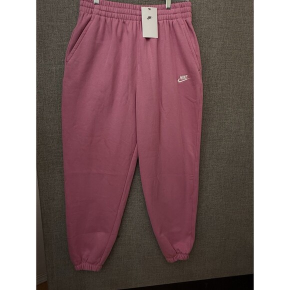 NWT Nike Sportswear Big Kids Pink Club Fleece Sweatpants Joggers Size XL $50 - Picture 2 of 10